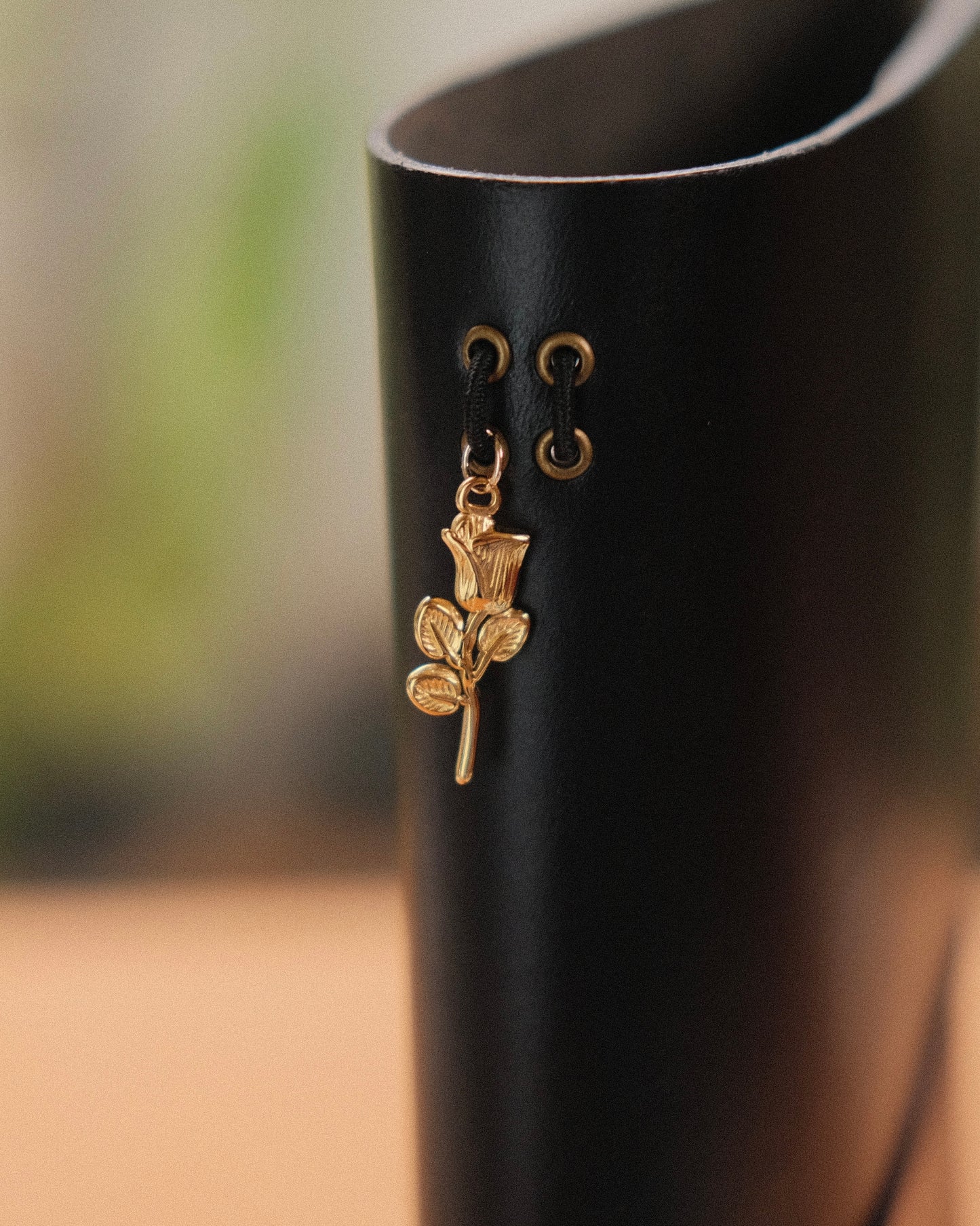 Charms [L]