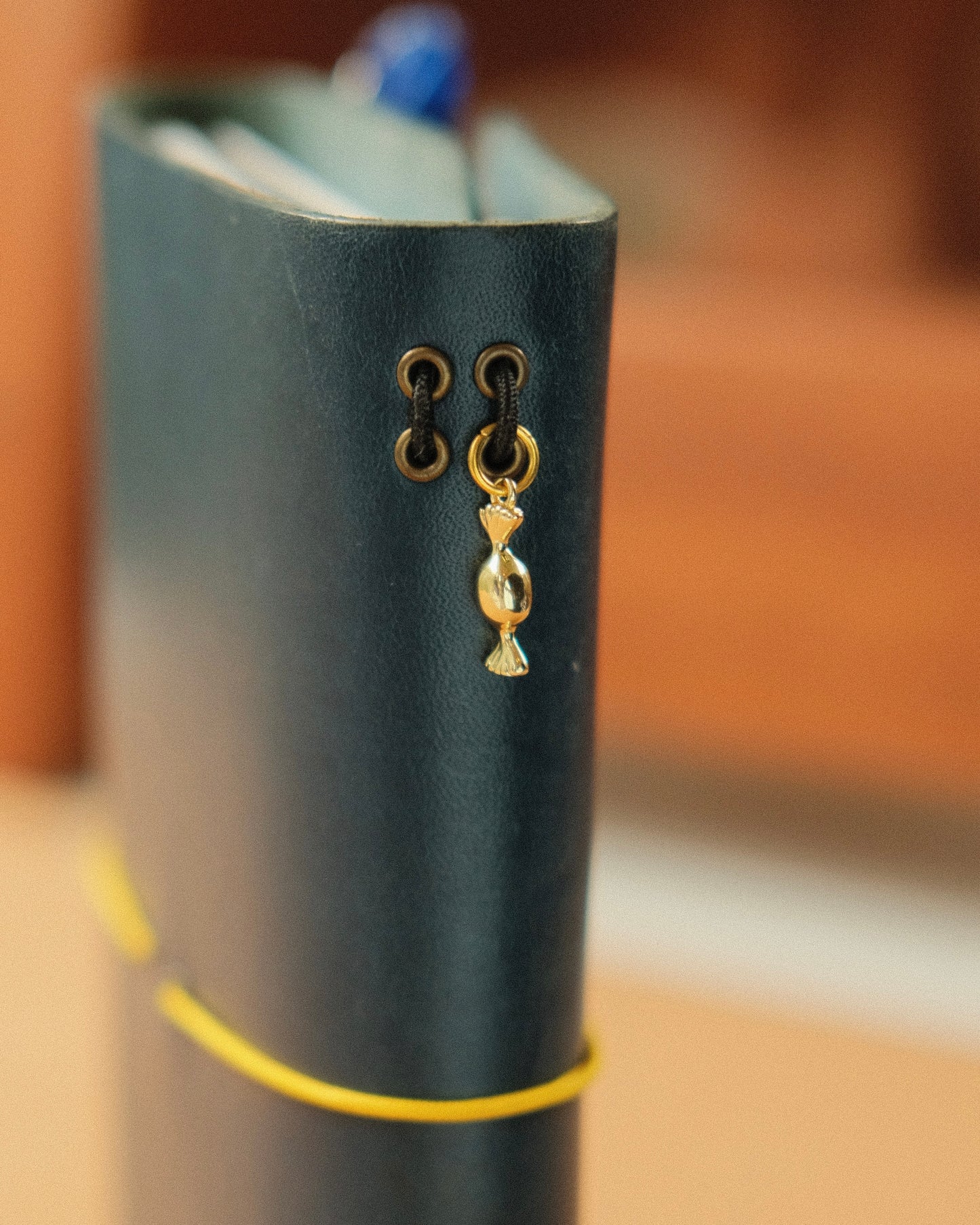 Charms [S]