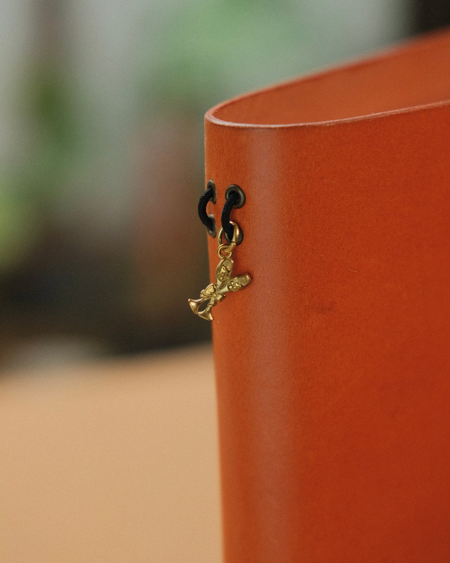 Charms [S]